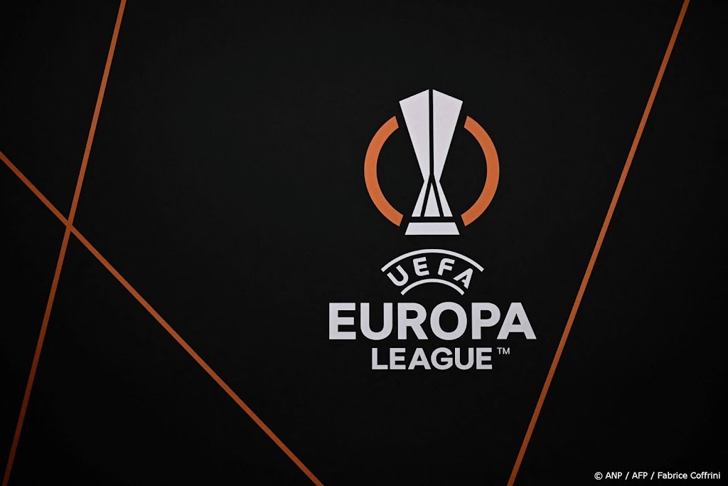 Europa League-duel Ajax niet bij Union door onbespeelbaar veld