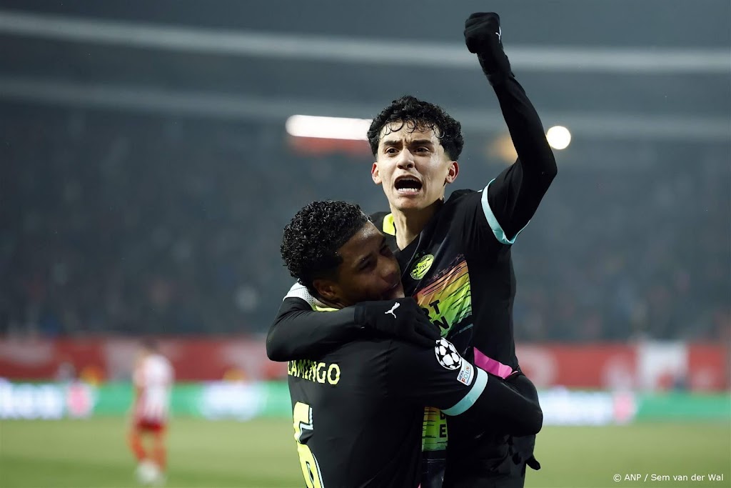 PSV begint met Perisic en Ledezma in de basis