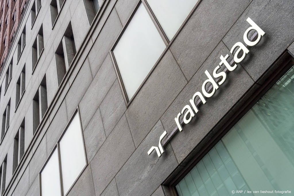 Randstad eindigt onderaan AEX na resultaten