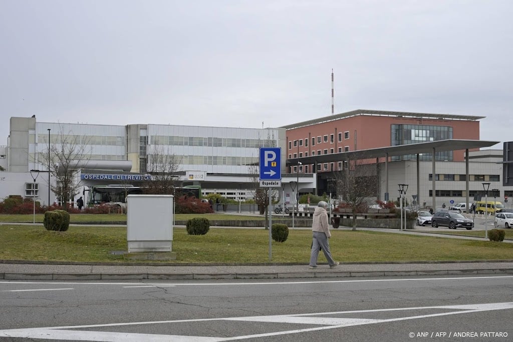 Skiester Vonn ondergaat derde operatie na beenbreuk