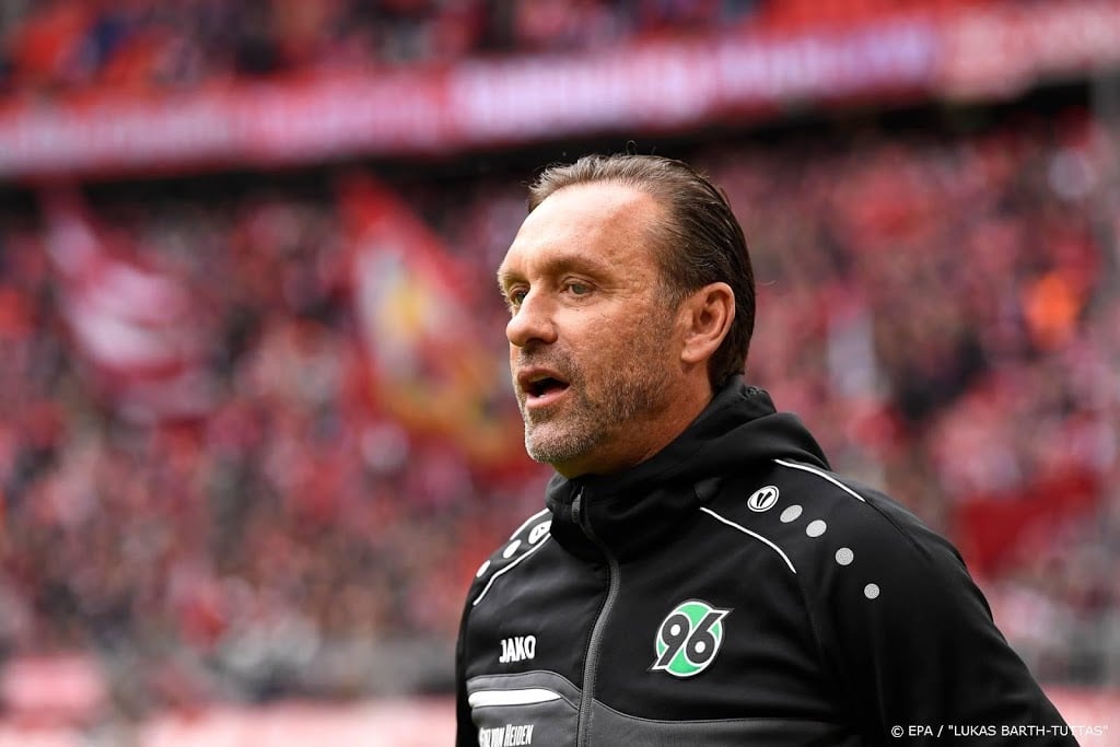 Voetballer van Hannover 96 besmet met coronavirus
