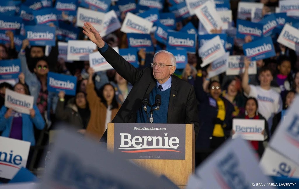 Sanders vastberaden door in race om presidentschap