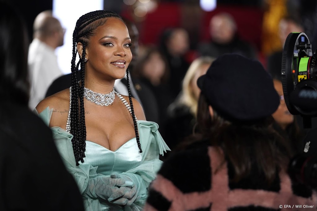 Lingeriemerk Rihanna gaat mogelijk naar de beurs in New York
