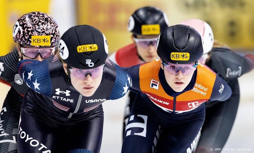 Drie Nederlandse shorttracksters bij WK naar finale op 500 meter