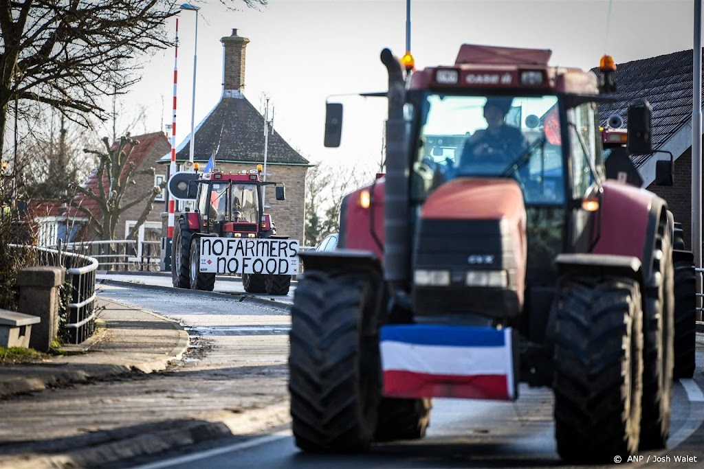 Duizenden demonstranten bijeen in Haagse Zuiderpark