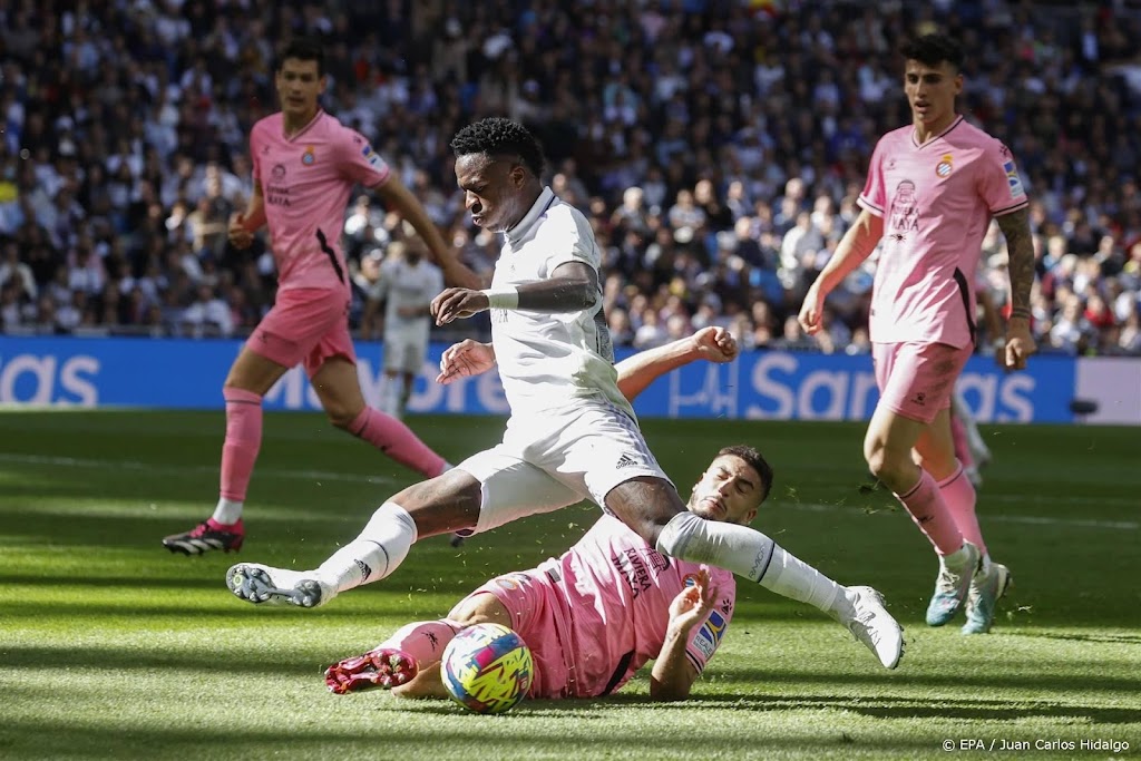 Real Madrid buigt snelle achterstand om en wint van Espanyol