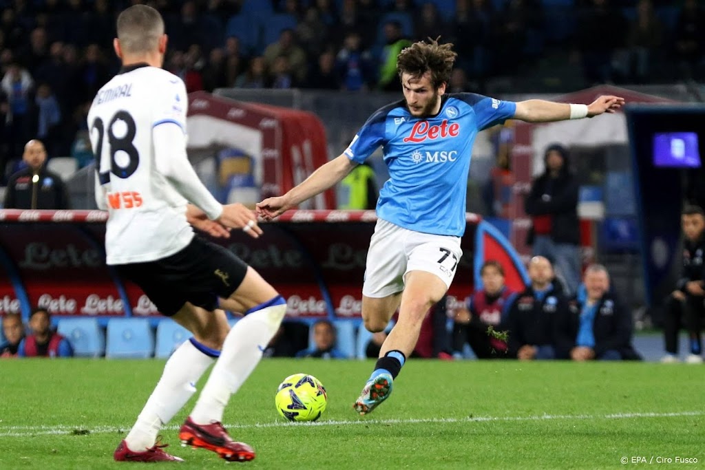 Koploper Napoli neemt na rust afstand van Atalanta