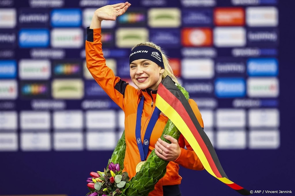 Beune ondergaat in één seizoen transformatie naar schaatskampioene
