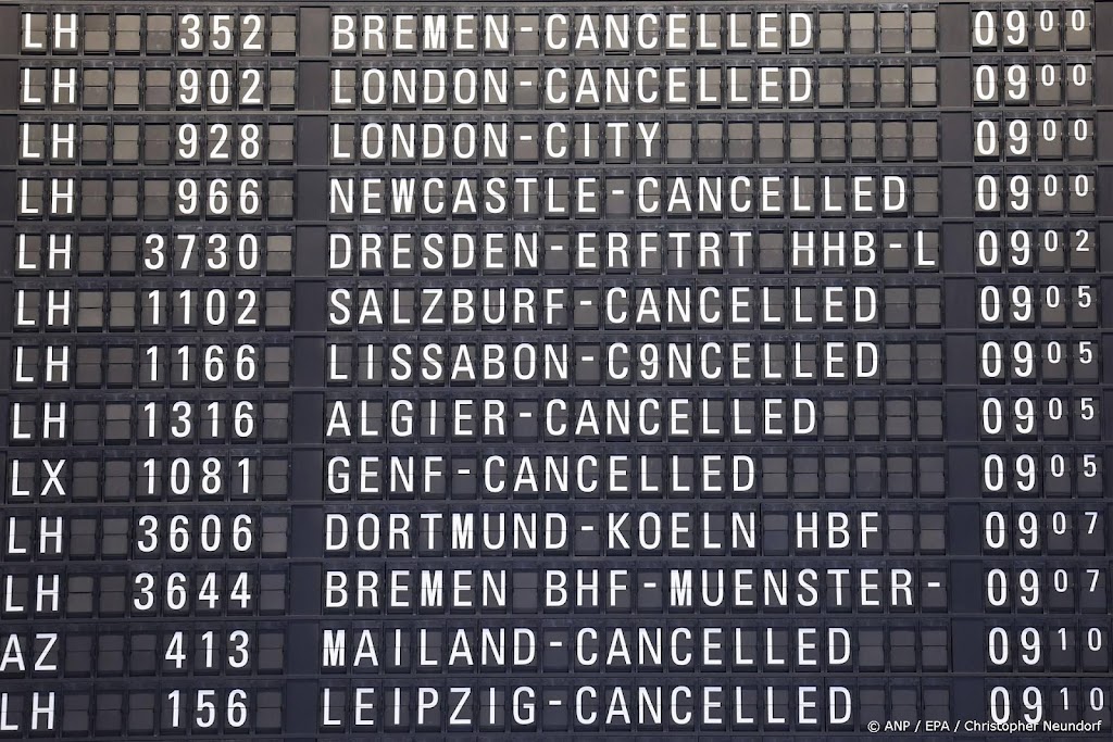 Lufthansa schrapt duizend vluchten door staking cabinepersoneel