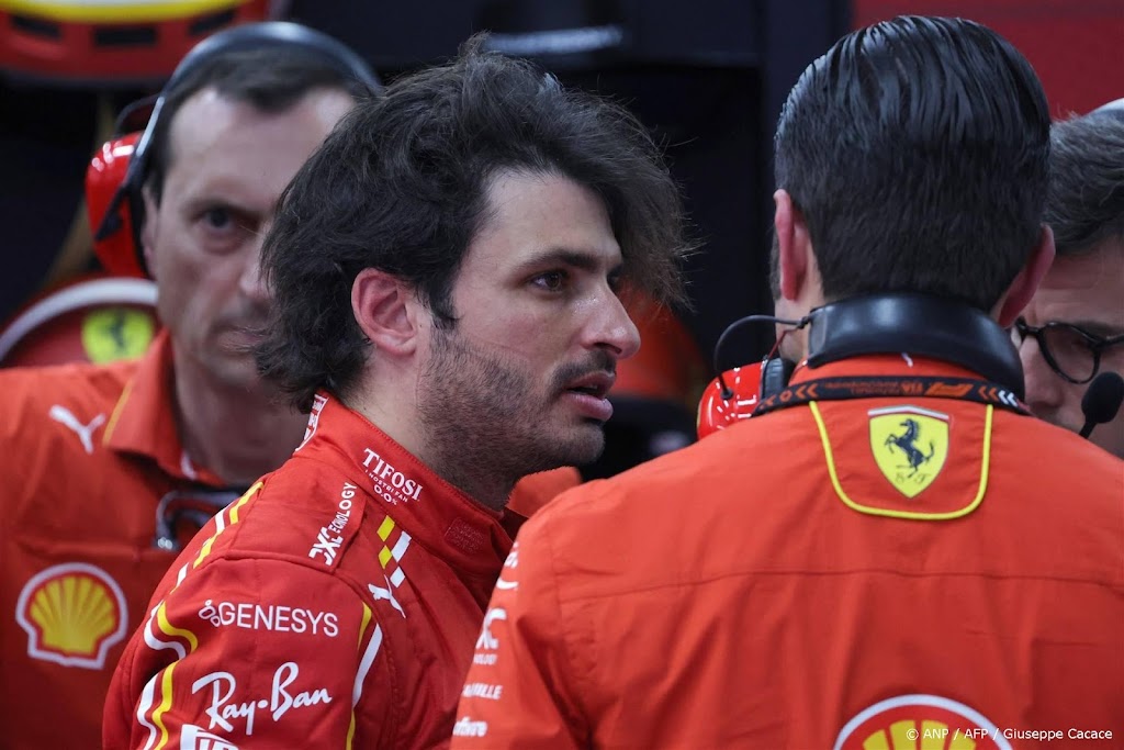 Ferrari wacht tot Melbourne met besluit over terugkeer Sainz