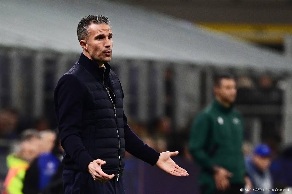 Van Persie kan zich met Feyenoord richten op de Eredivisie