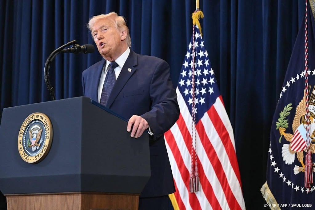 Trump kondigt bouw nieuwe olieraffinaderij in Texas aan