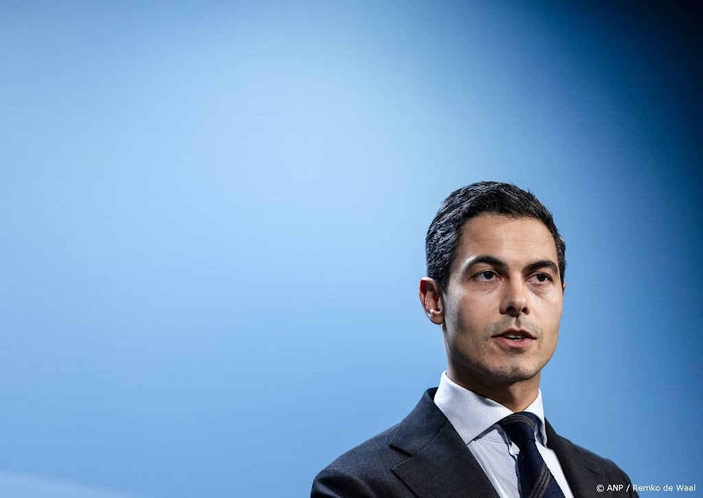 Premier Jetten ontmoet bezorgde mensen uit Iraanse gemeenschap