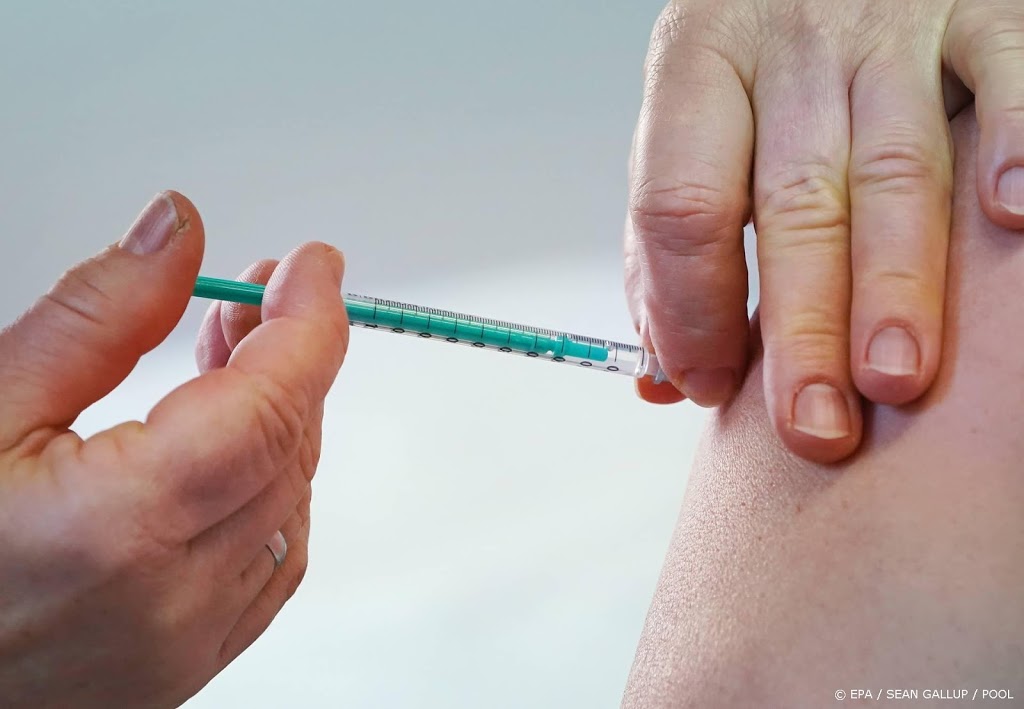 RKI: 15 procent Duitsers heeft eerste dosis coronavaccin gekregen