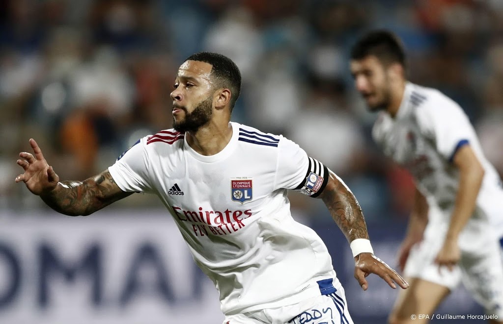 Depay scoort twee keer voor winnend Olympique Lyon 