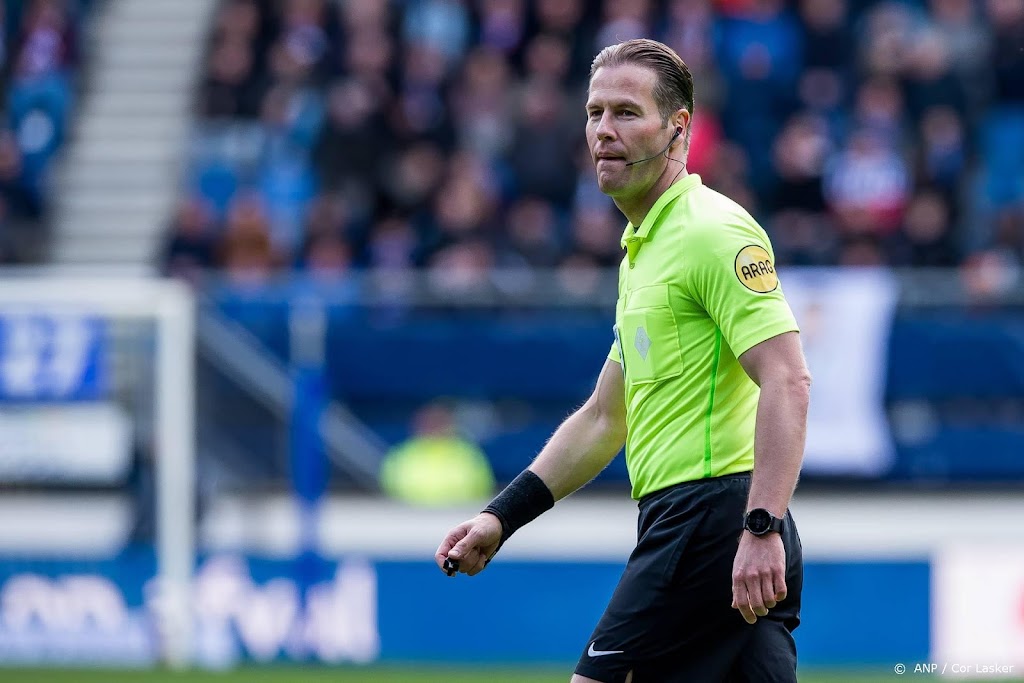 Scheidsrechter Makkelie fluit bekerfinale PSV - Ajax