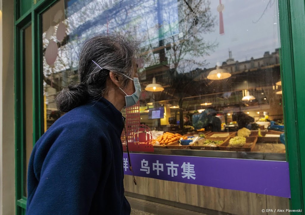 Shanghai versoepelt lockdown ondanks recordaantal coronagevallen