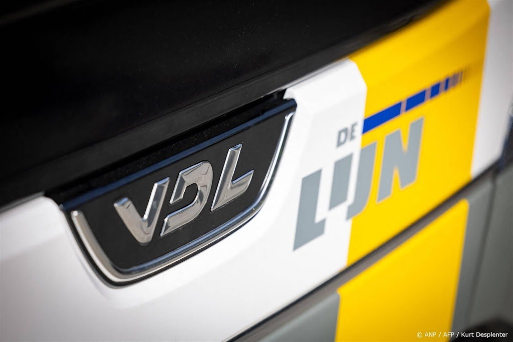 VDL uit Eindhoven neemt Belgische bussenmaker Van Hool over