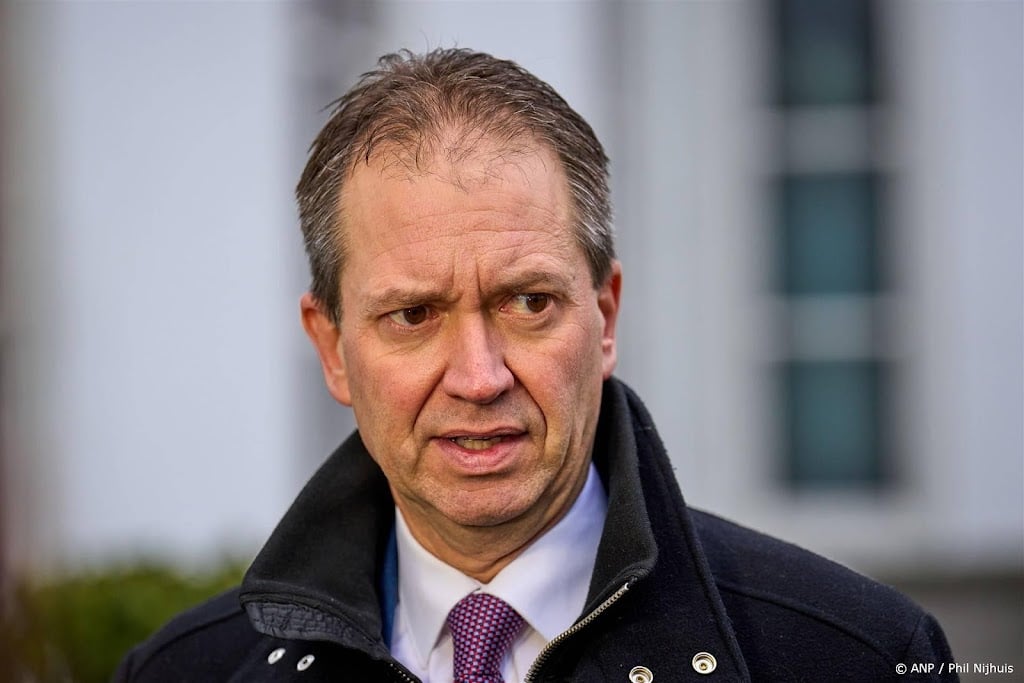 Van Hijum kwaad over lek brief pensioenplan en doet aangifte