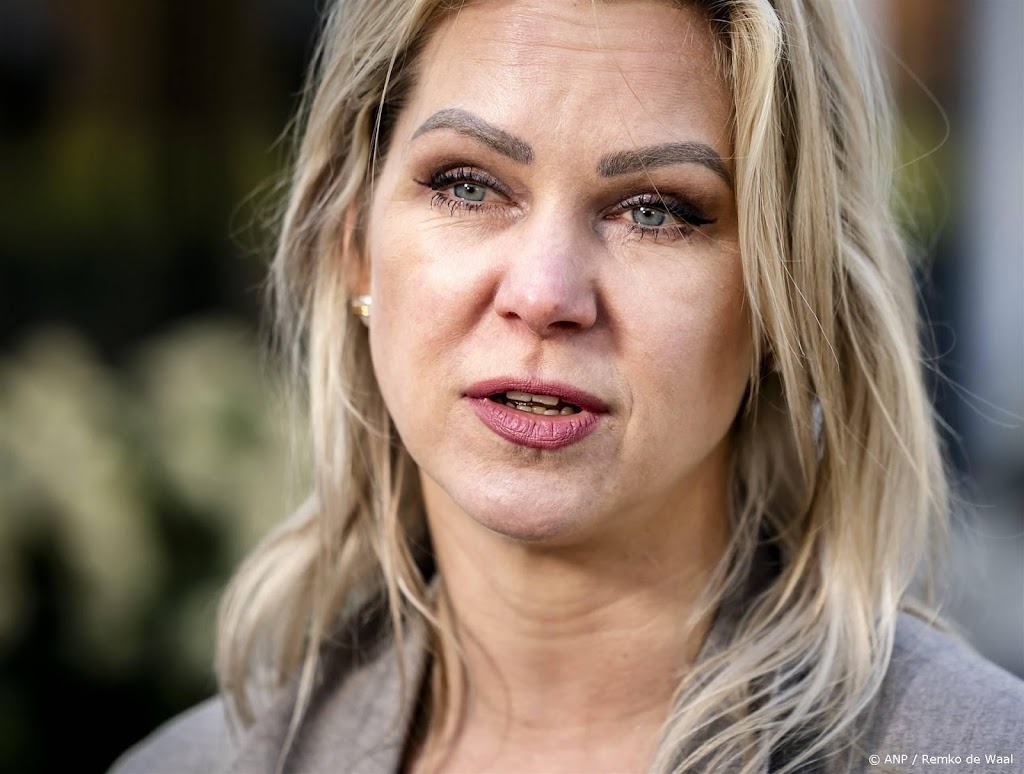 Wiersma kondigt strengere mestregels Noord-Brabant en Limburg aan