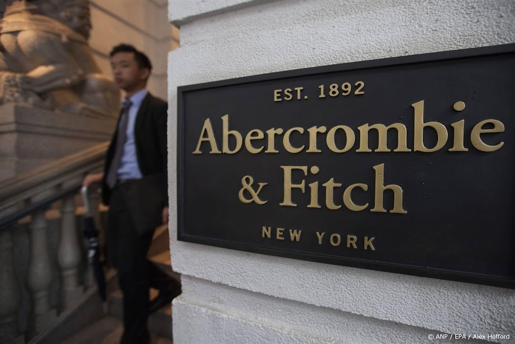 Advocaten: oud-topman Abercrombie & Fitch kan niet terechtstaan