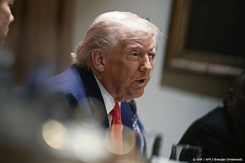 Senatoren willen onderzoek door beurswaakhond VS om bericht Trump