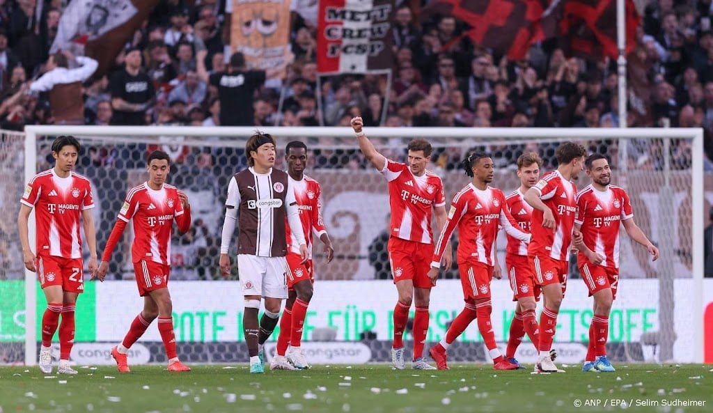 Bayern München neemt afstand van Dortmund door zege op St. Pauli