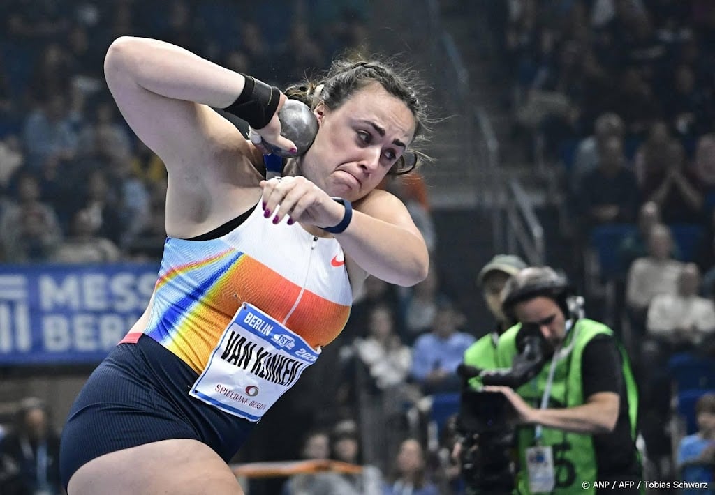 Van Klinken werpt discus naar Nederlands record van 70,99 meter