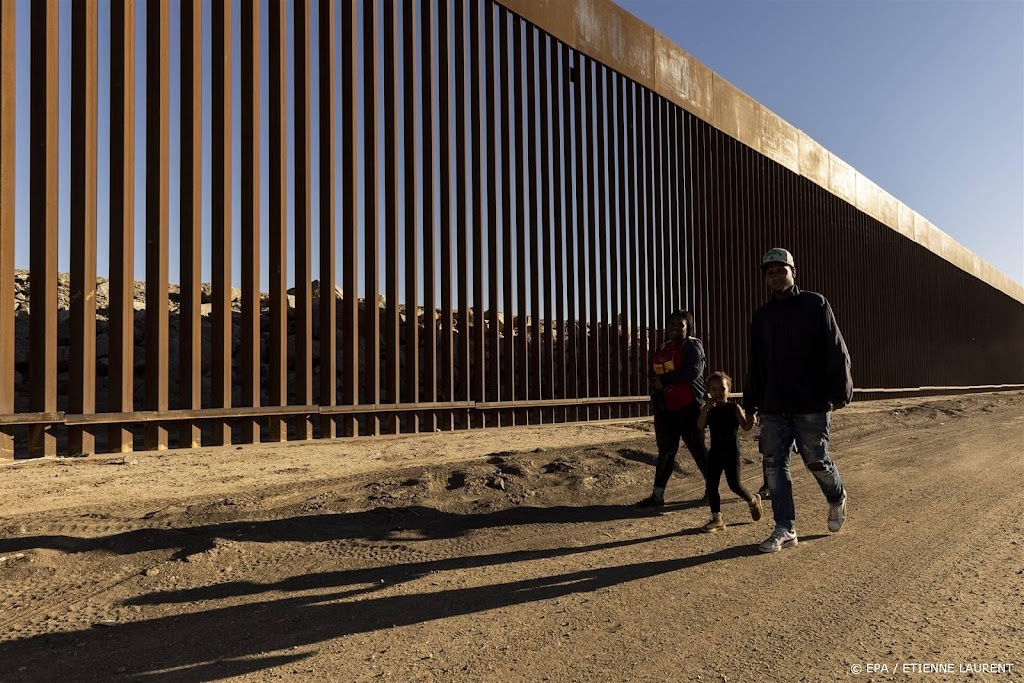 VS mobiliseren 24.000 grensagenten om aflopen migratiemaatregel