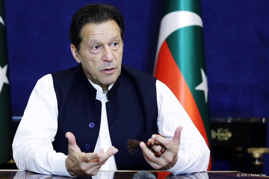 Kopstukken van partij Pakistaanse oud-premier Khan gearresteerd