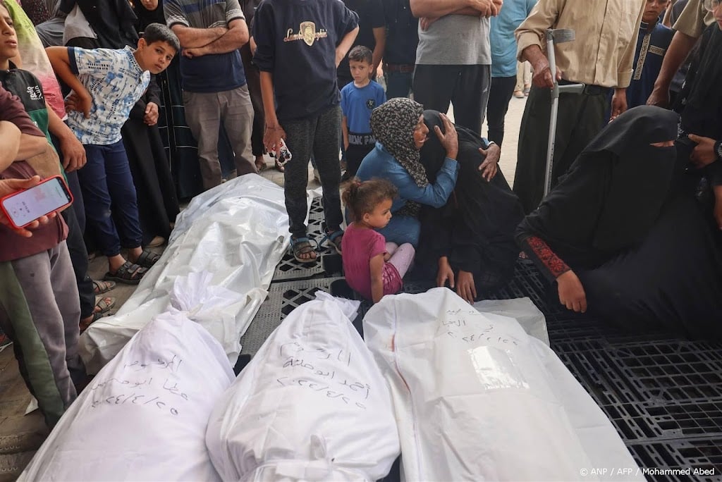 Leger Israël roept op tot evacuatie van meer burgers Oost-Rafah