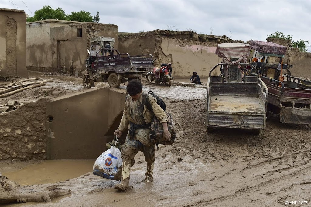 Dodental na overstromingen Afghanistan boven tweehonderd