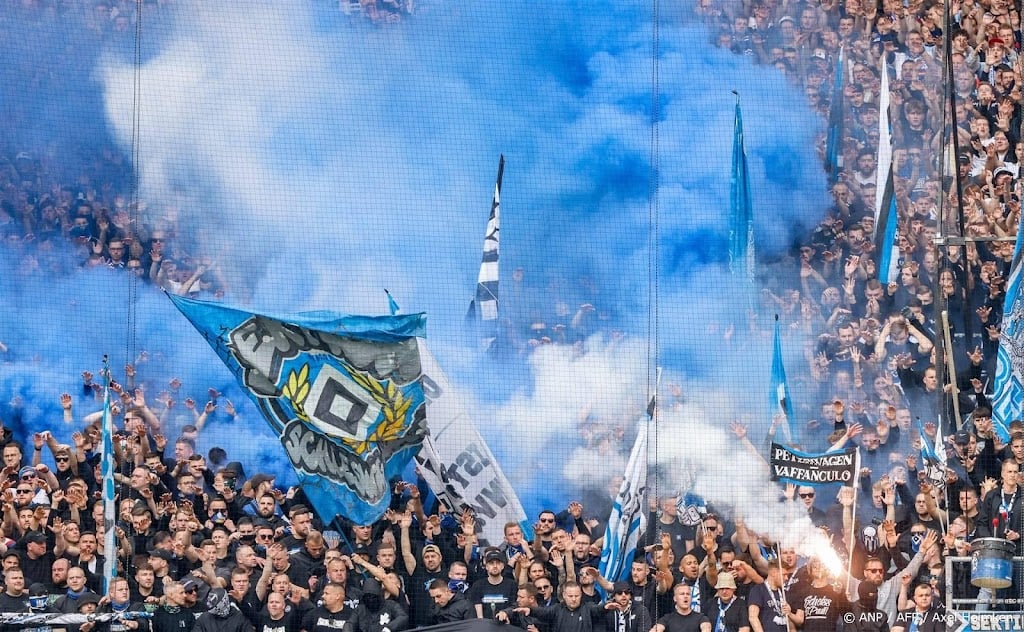 Zwaargewonden bij viering promotie Hamburger SV 
