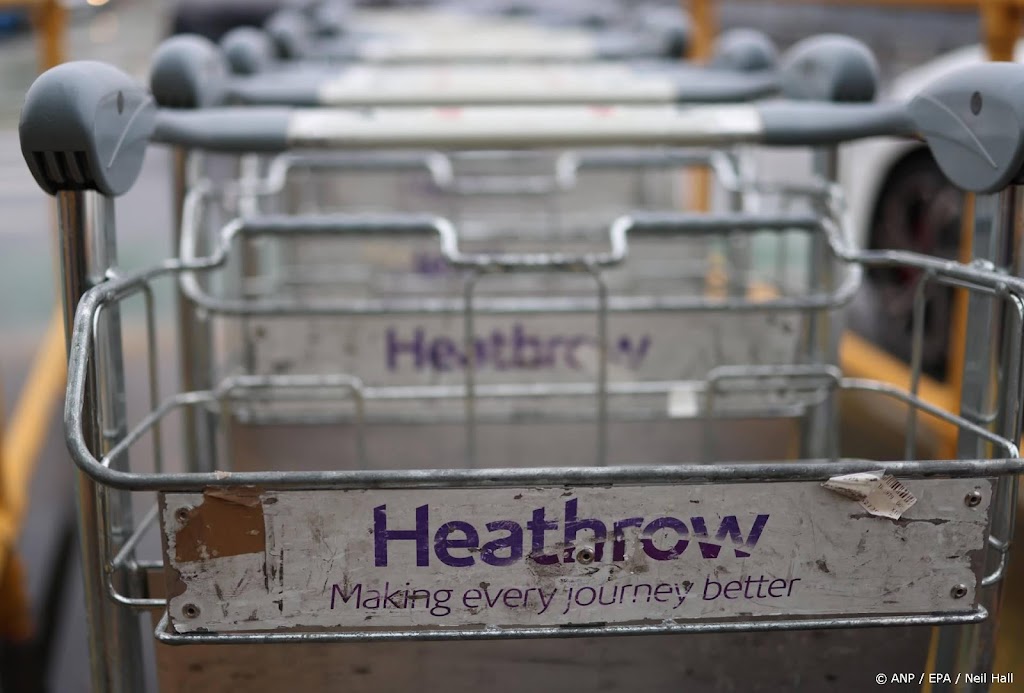 London Heathrow ziet minder passagiers door oorlog Midden-Oosten