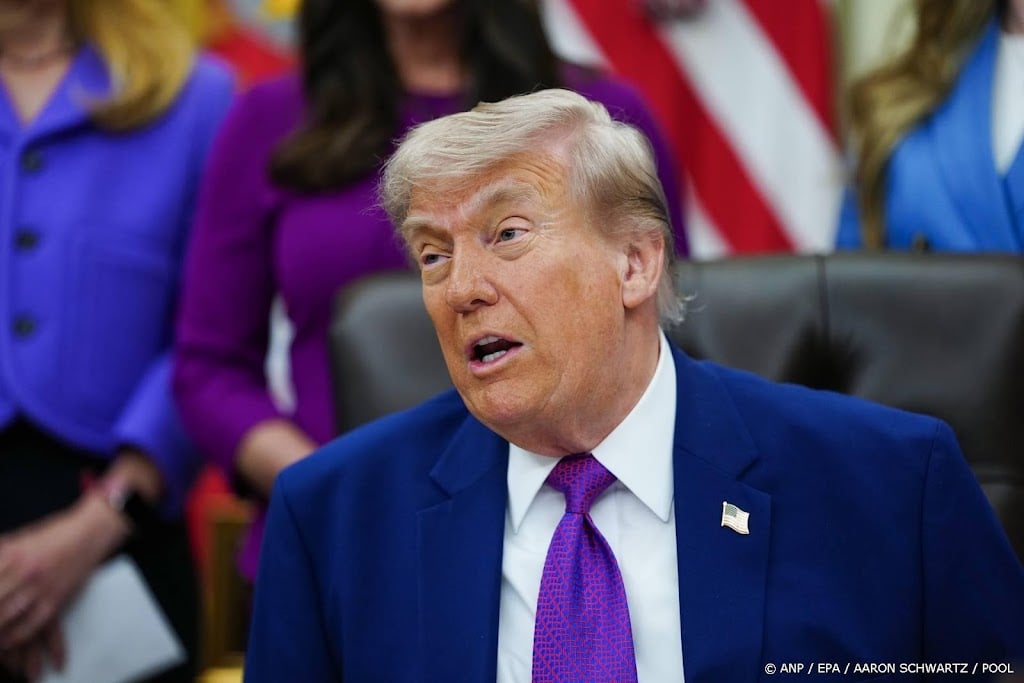 Trump wil accijns benzine tijdelijk schrappen door dure brandstof