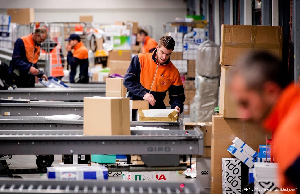 'Mogelijk dat PostNL moet afslanken'