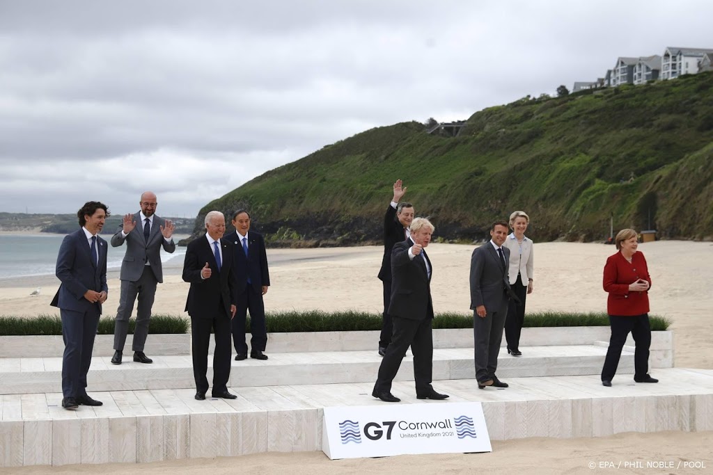 G7-landen delen 1 miljard coronavaccins met armere landen