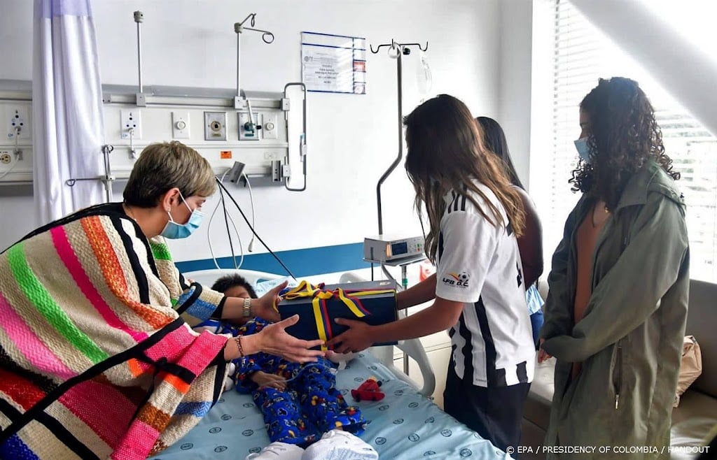 In jungle teruggevonden kinderen blijven voorlopig in ziekenhuis