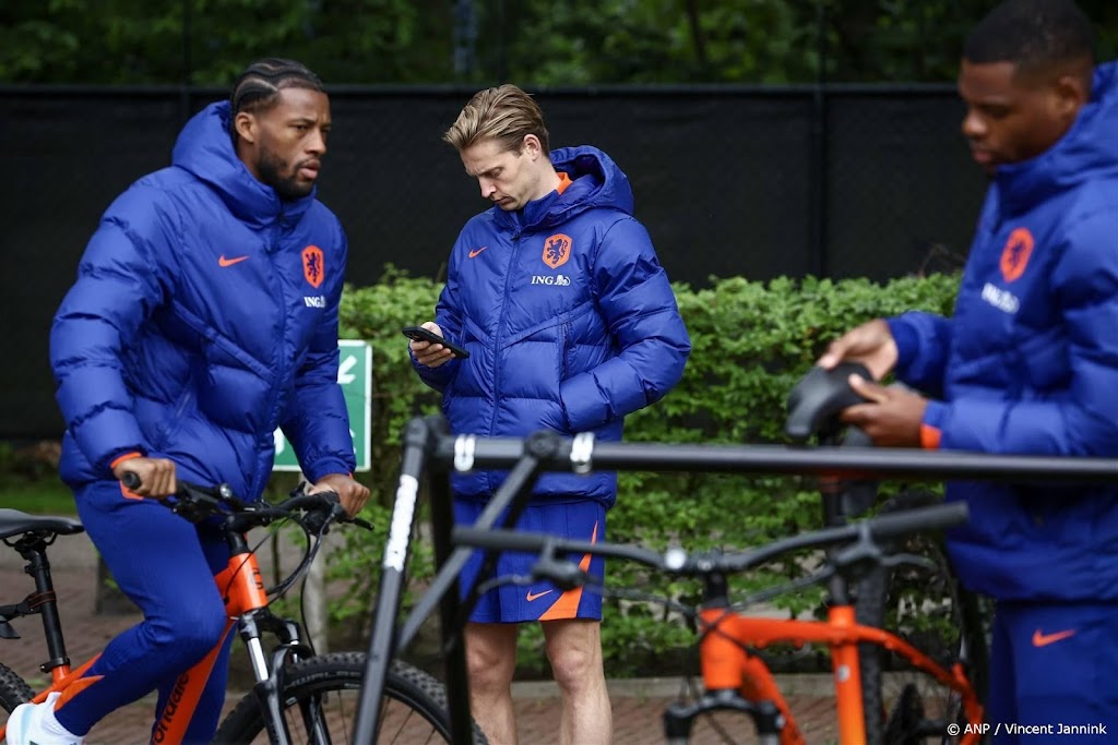 Afgehaakte De Jong is 'verdrietig en zeker teleurgesteld' 