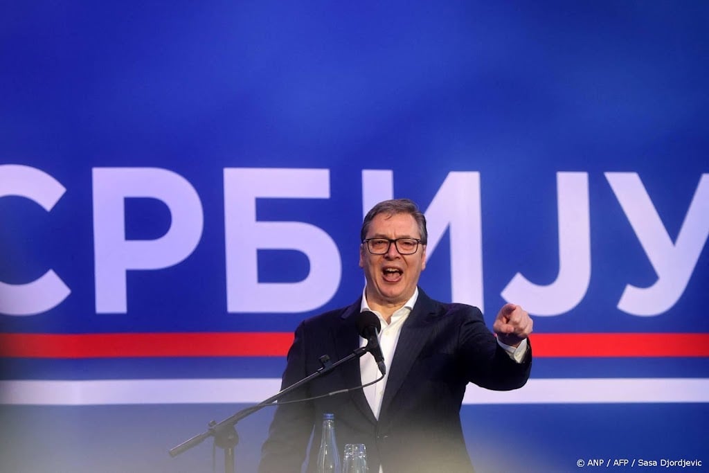 President Servië voor het eerst in Oekraïne na Russische invasie