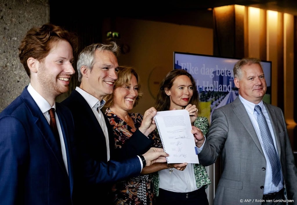 Deel Zuid-Hollandse politiek zegt vertrouwen in gedeputeerde op