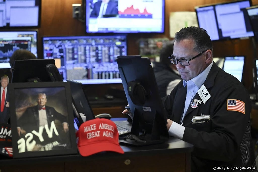 Wall Street eindigt lager na handelsafspraken en inflatie