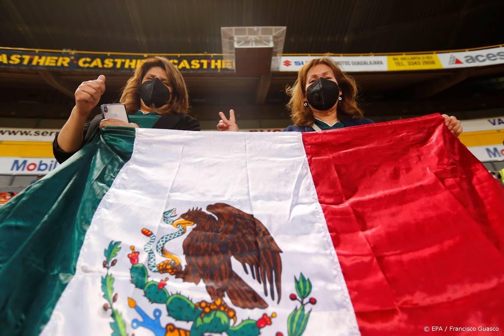 Titelverdediger Mexico begint Gold Cup met gelijkspel