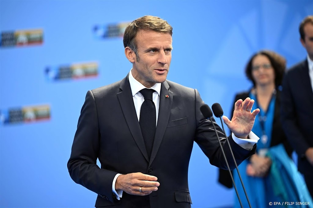 Macron belooft Oekraïne langeafstandsraketten, Moskou boos 