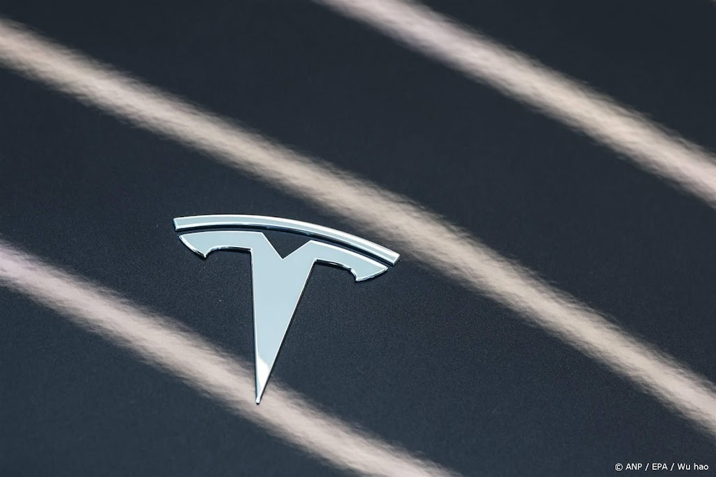 Bloomberg: Tesla stelt onthulling 'robotaxi' uit