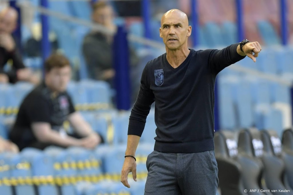 Vitesse-coach Letsch: we moeten beter met onze kansen omgaan