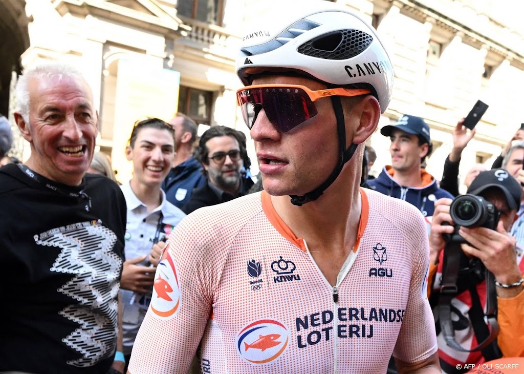 UCI laat Van der Poel toch voorin starten op WK mountainbike