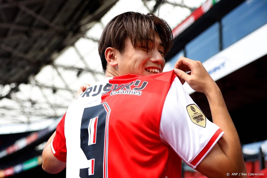Ueda kan zondag al debuteren voor Feyenoord