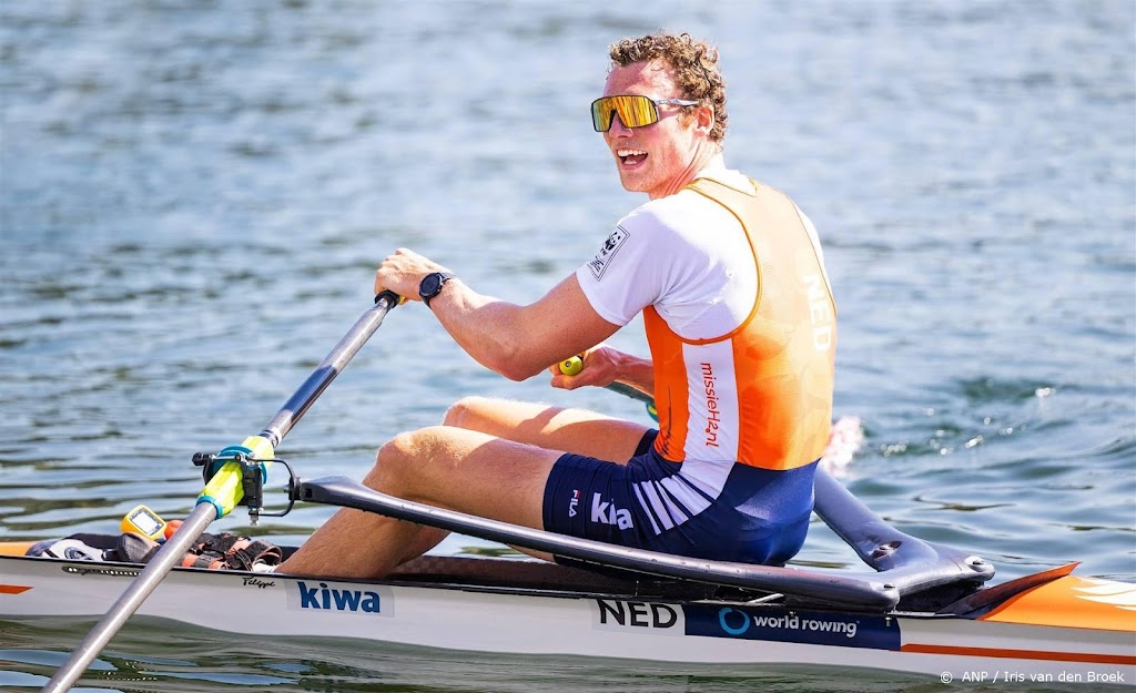 Van Dorp voelt zich 'de mafkees' in de skiff maar ziet wel kansen
