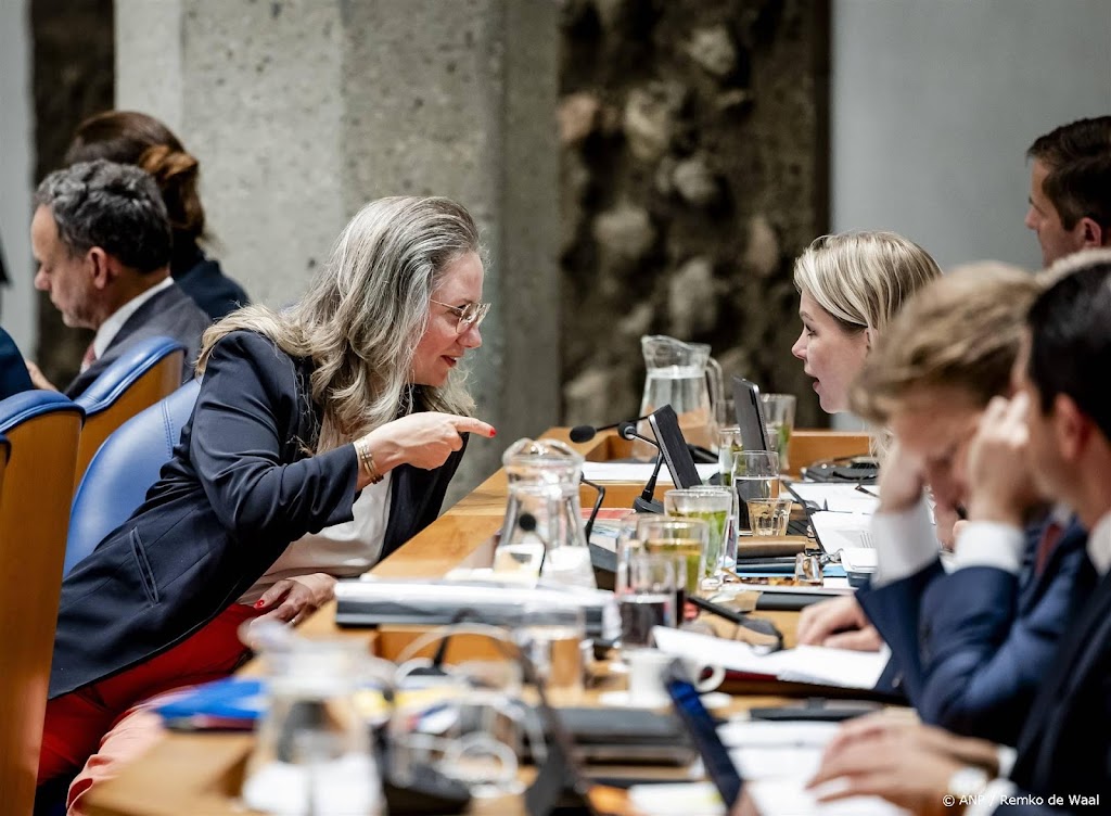 Onderzoek: opslaan appjes kabinetsleden ondermaats